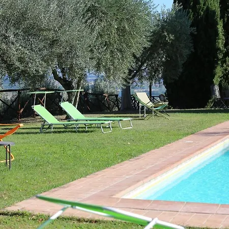 Villa Dei Cipressi, Uncontaminated Nature Next To Lake Trasimeno *