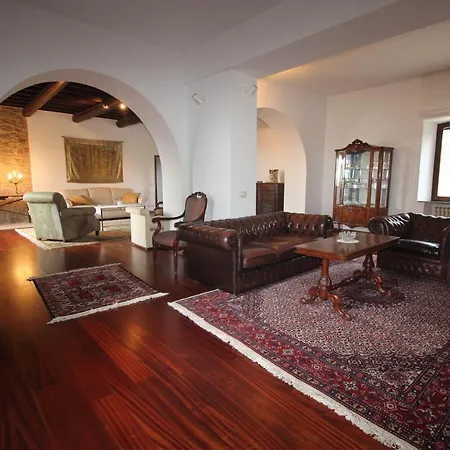 Villa Dei Cipressi, Uncontaminated Nature Next To Lake Trasimeno *